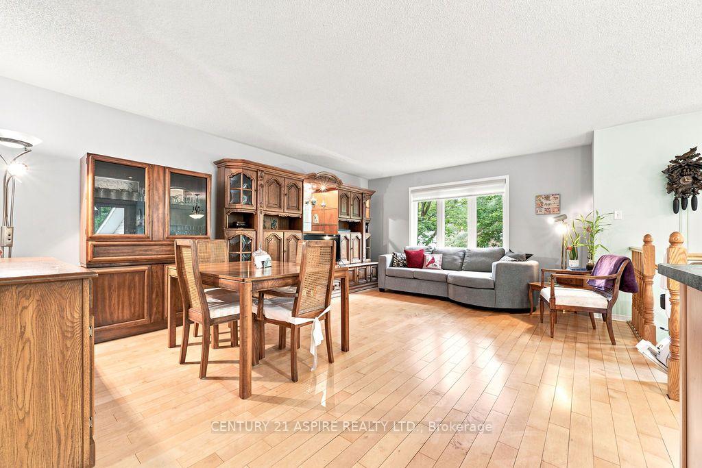 Photo 5 of 23 Cardinal Crescent, Petawawa, Petawawa — HOMEH