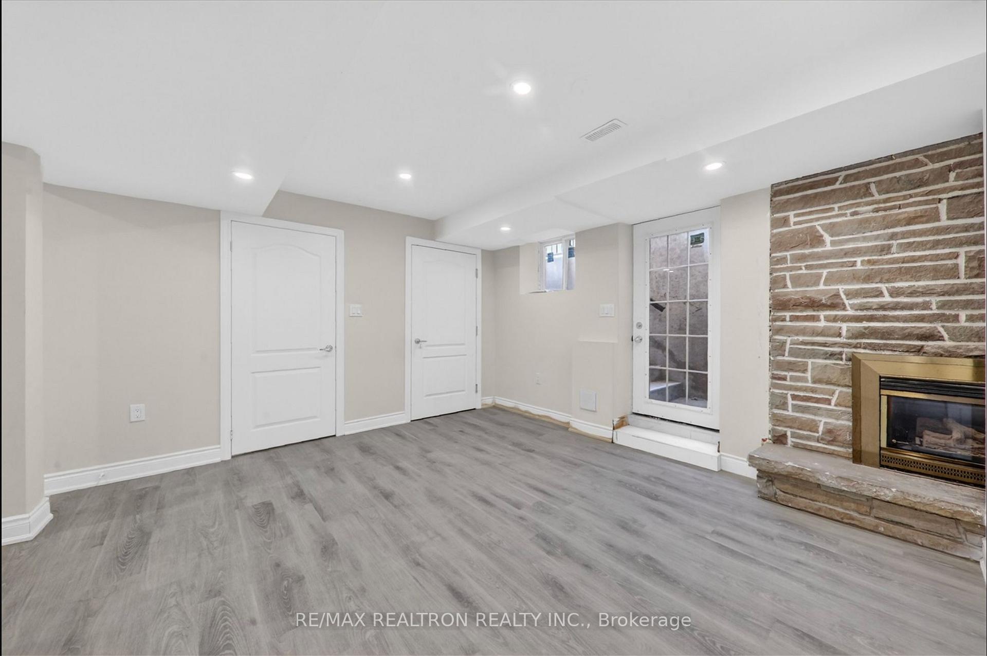 Photo 5 of Unit Basement, 20 Ivy Green Crescent, Scarborough, Morningside — HOMEH