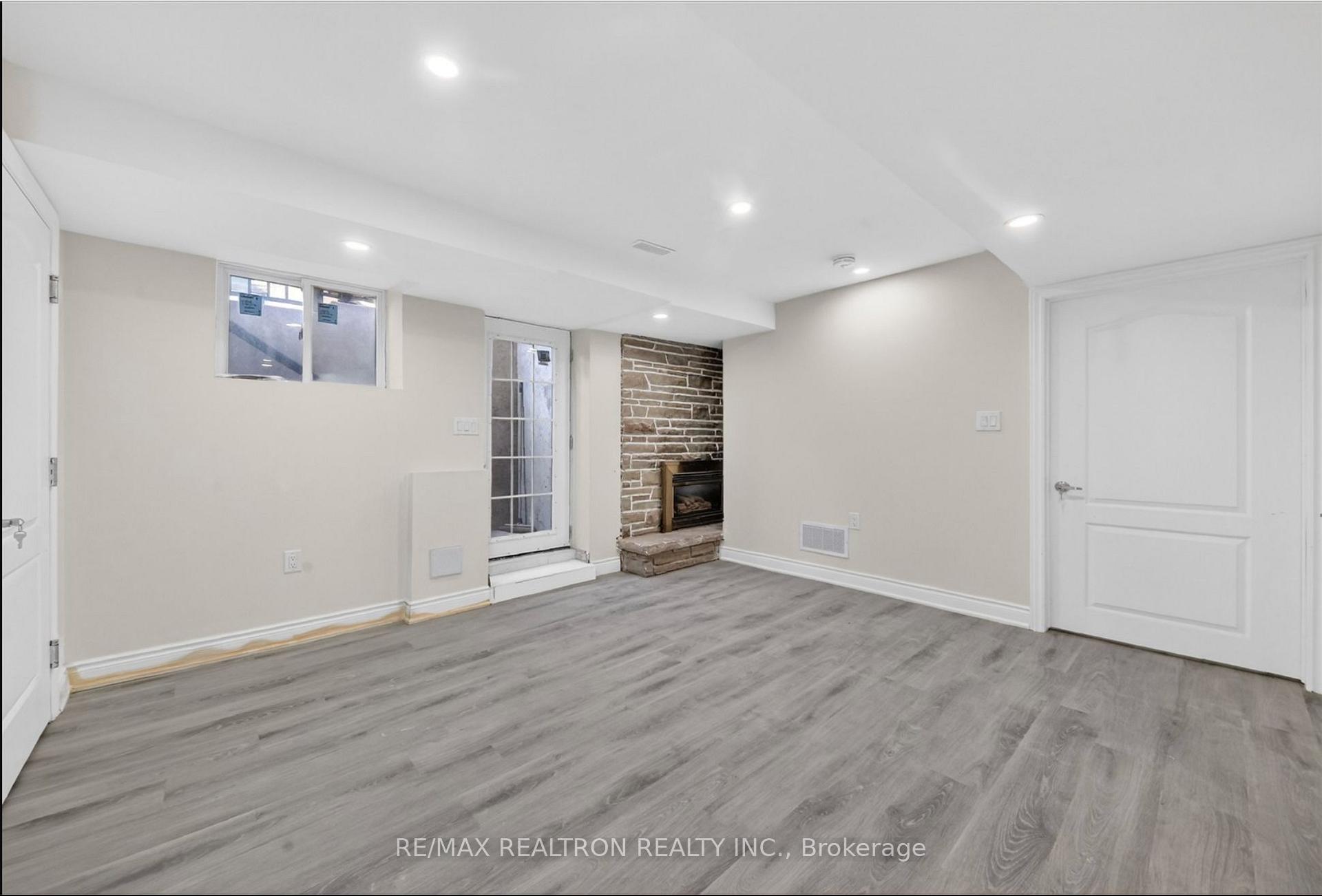Photo 6 of Unit Basement, 20 Ivy Green Crescent, Scarborough, Morningside — HOMEH