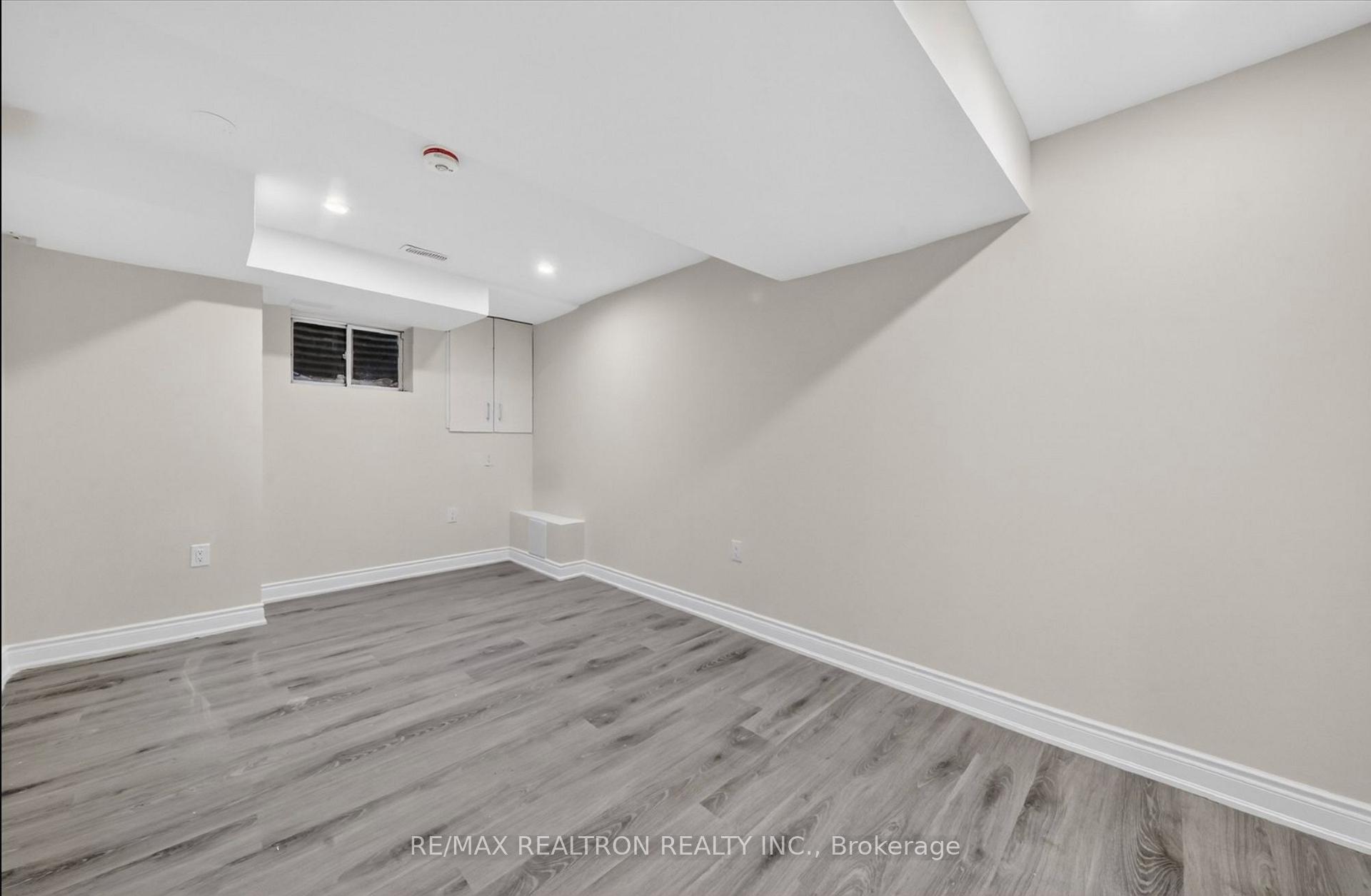 Photo 11 of Unit Basement, 20 Ivy Green Crescent, Scarborough, Morningside — HOMEH