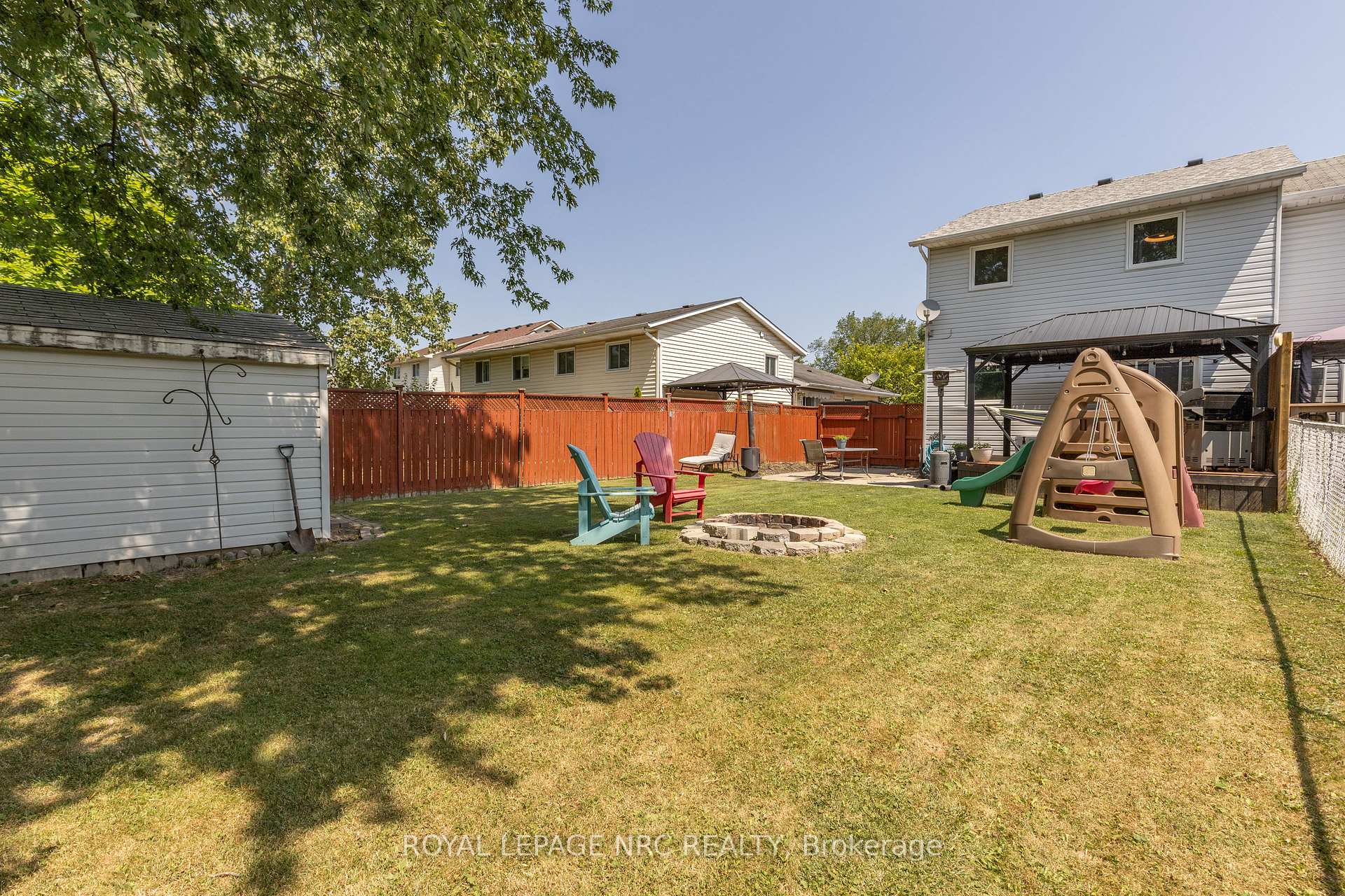 Photo 28 of 215 Windsor Street, Welland, Broadway — HOMEH