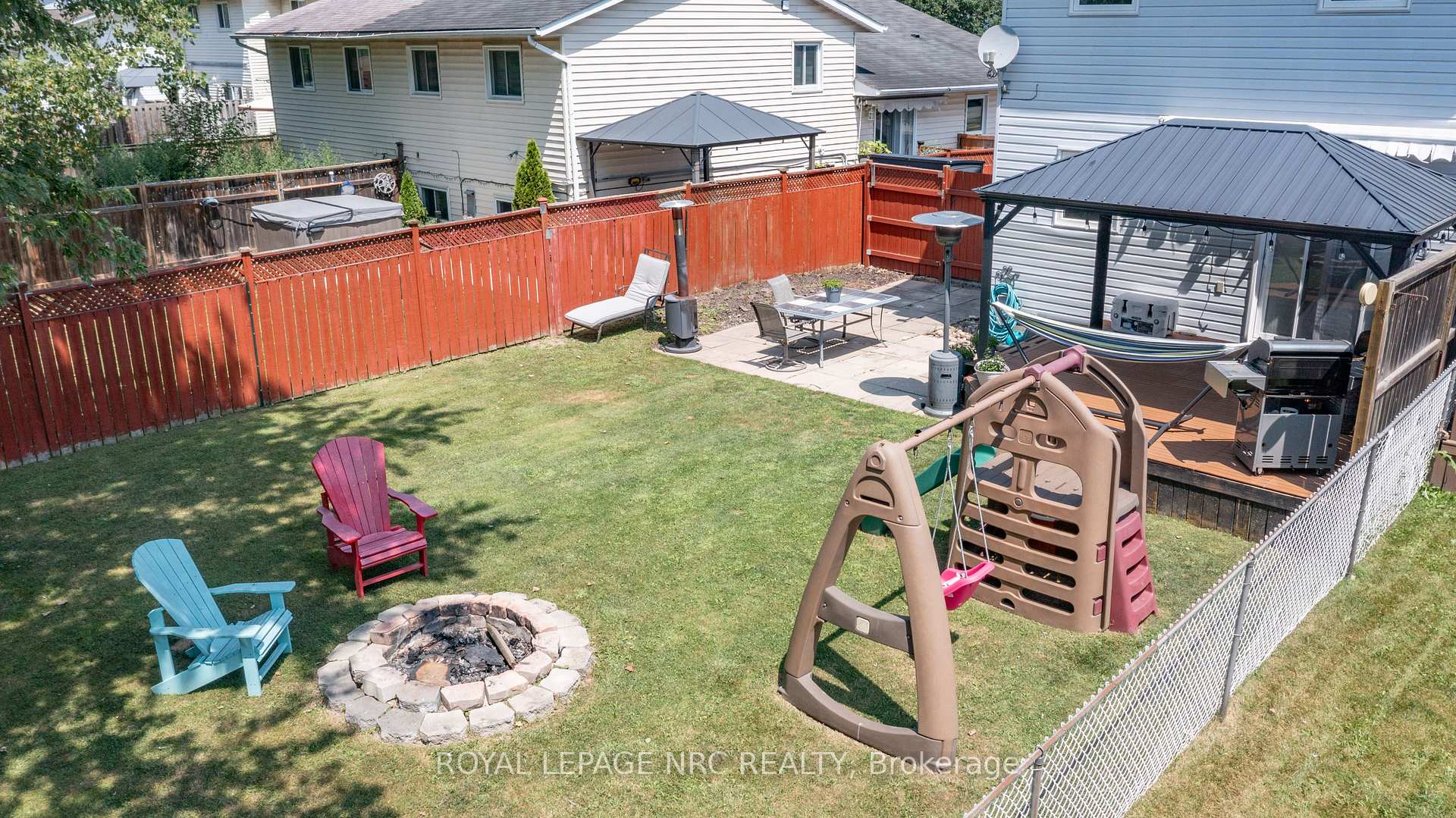 Photo 32 of 215 Windsor Street, Welland, Broadway — HOMEH
