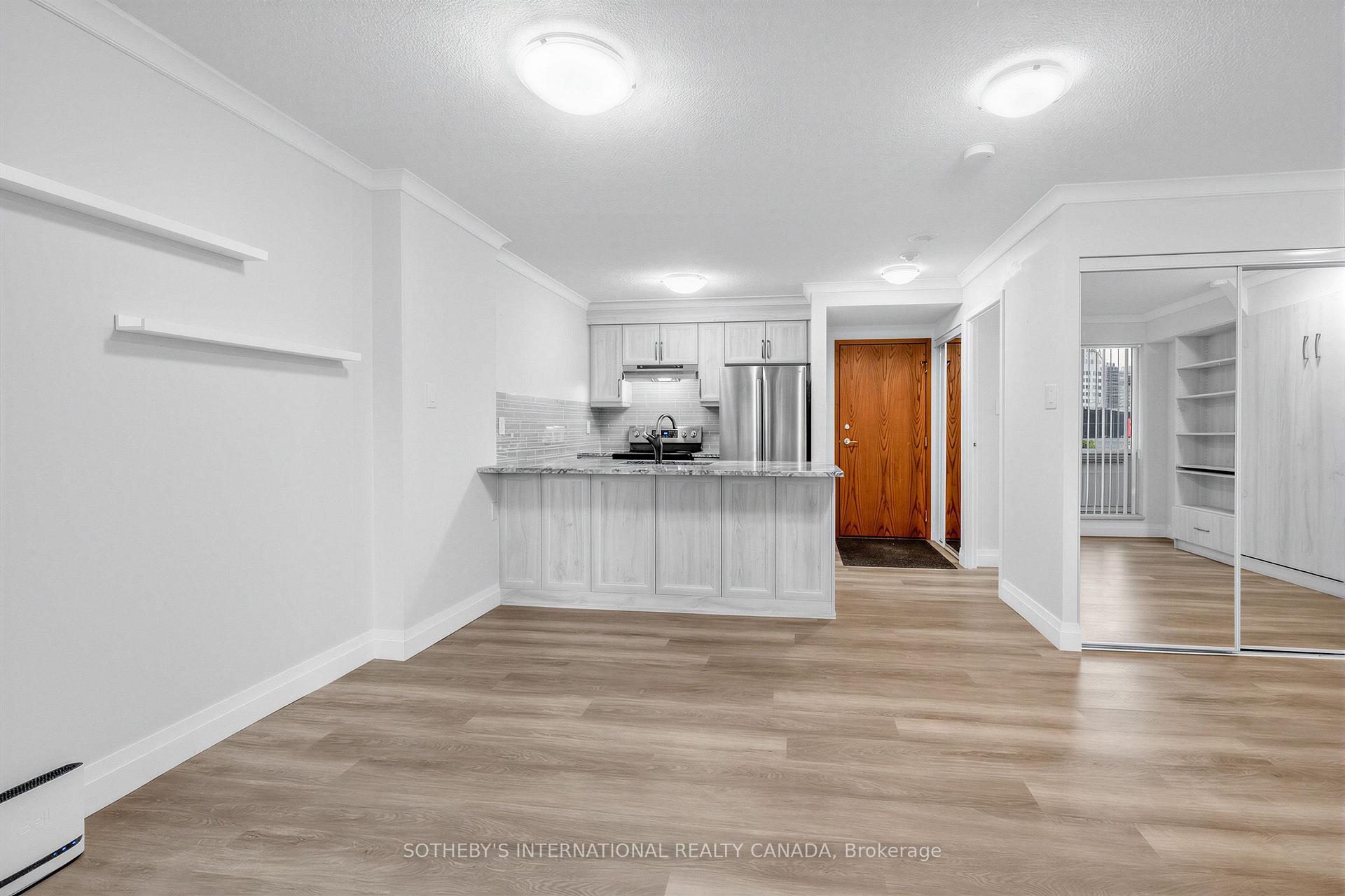 Photo 11 of Unit 702, 10 Queens Quay W, Toronto, Waterfront Communities — HOMEH