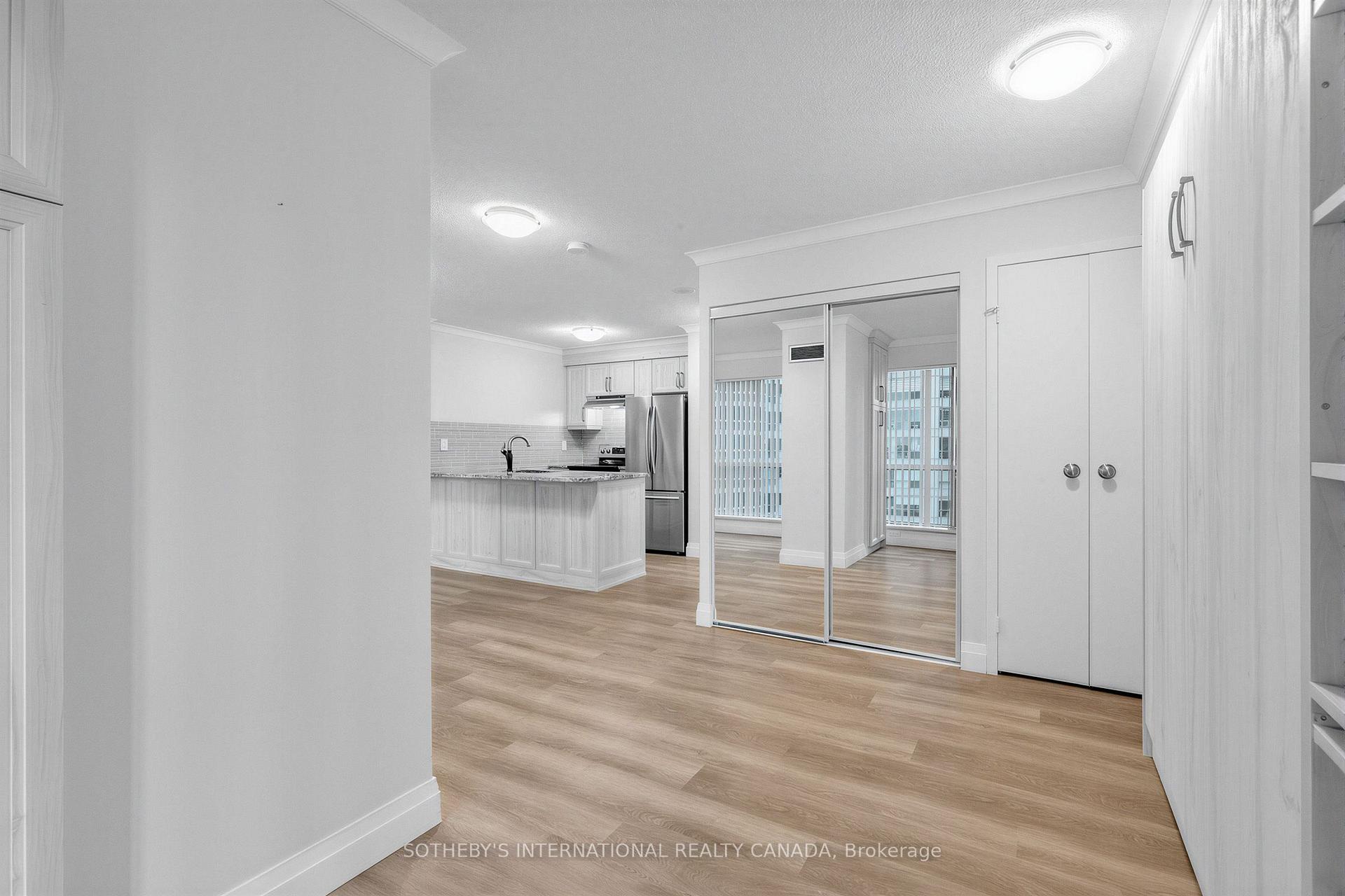 Photo 18 of Unit 702, 10 Queens Quay W, Toronto, Waterfront Communities — HOMEH