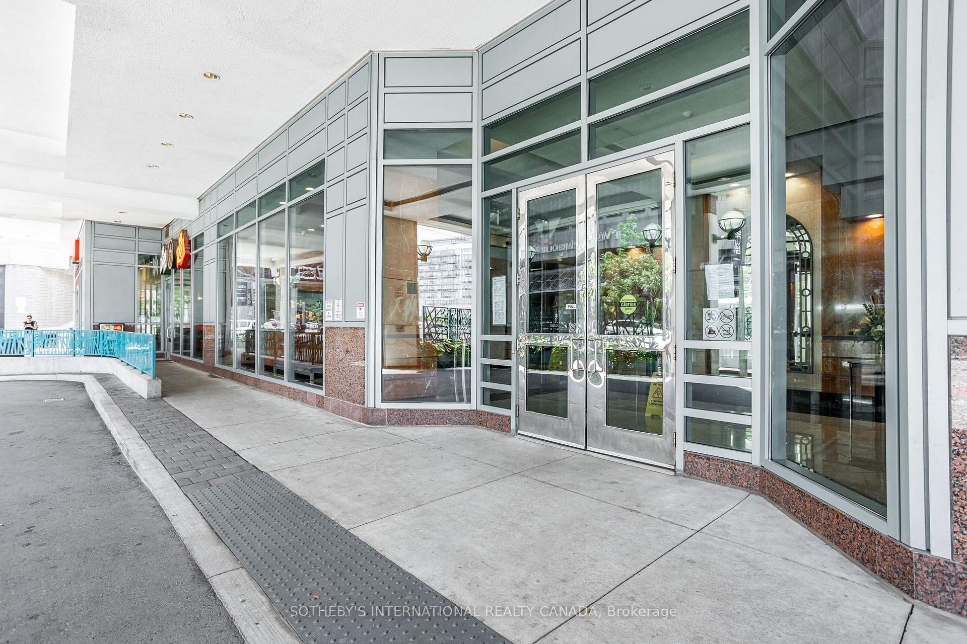 Photo 26 of Unit 702, 10 Queens Quay W, Toronto, Waterfront Communities — HOMEH