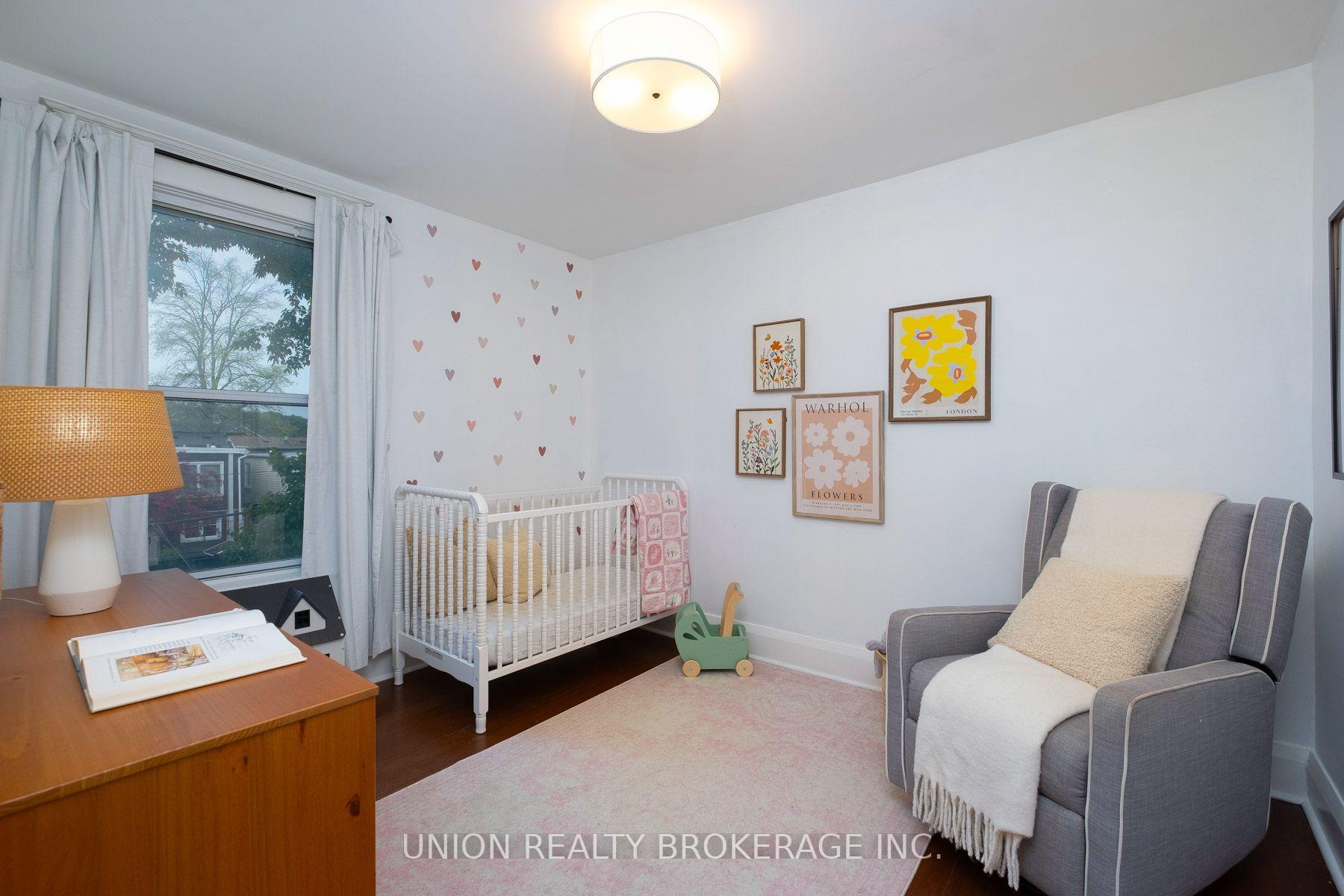 Photo 15 of 339 Kingston Road, Toronto, The Beaches — HOMEH