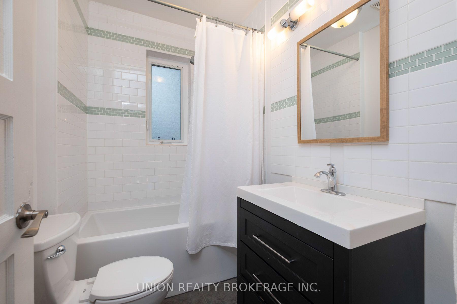 Photo 16 of 339 Kingston Road, Toronto, The Beaches — HOMEH