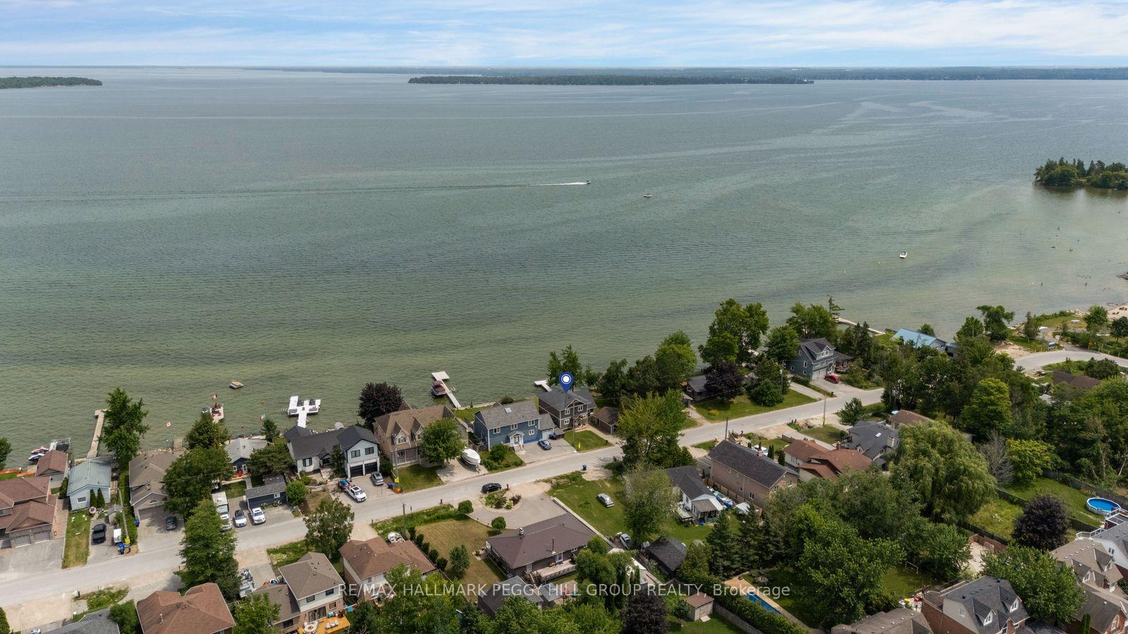 Photo 2 of 2261 Crystal Beach Road, Innisfil, Alcona — HOMEH