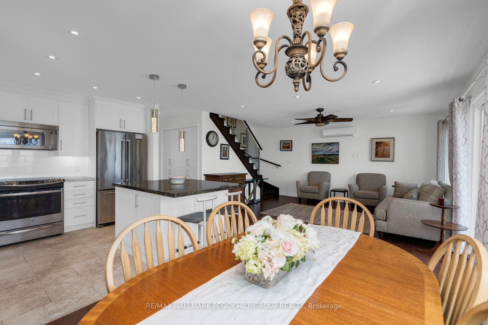 Photo 6 of 2261 Crystal Beach Road, Innisfil, Alcona — HOMEH