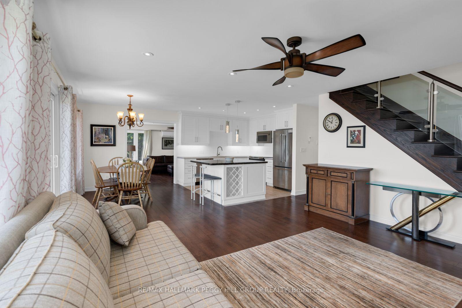 Photo 10 of 2261 Crystal Beach Road, Innisfil, Alcona — HOMEH