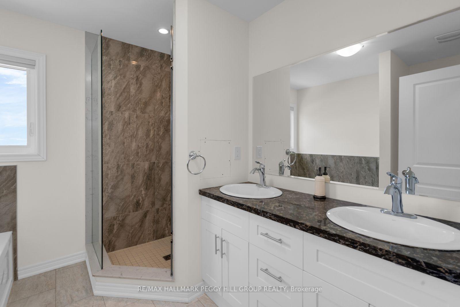 Photo 14 of 2261 Crystal Beach Road, Innisfil, Alcona — HOMEH