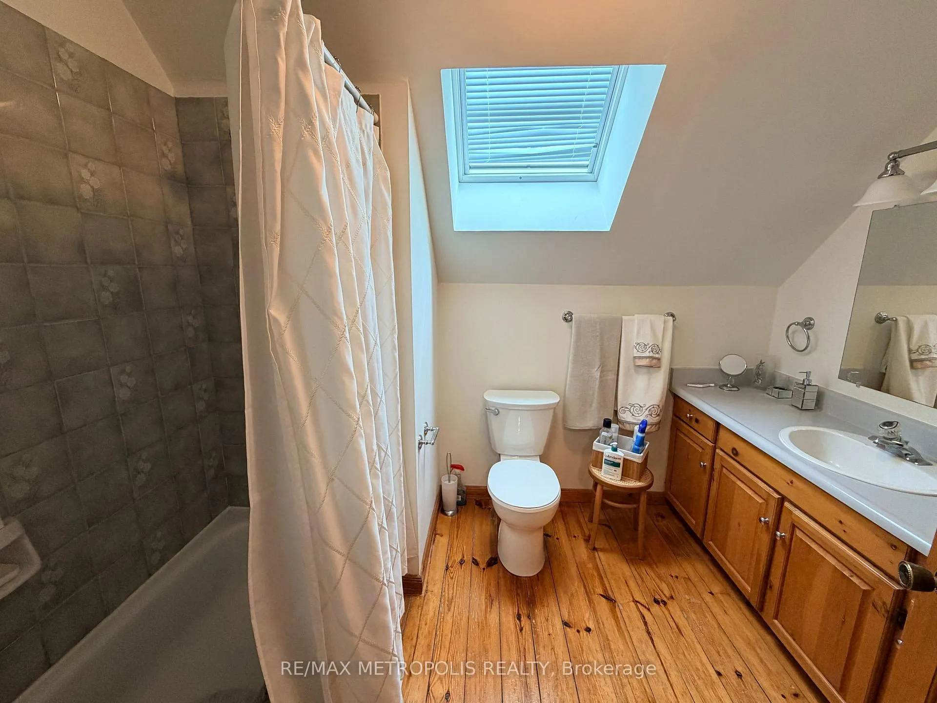 Photo 37 of 7535 Leskard Road, Clarington, Rural Clarington — HOMEH