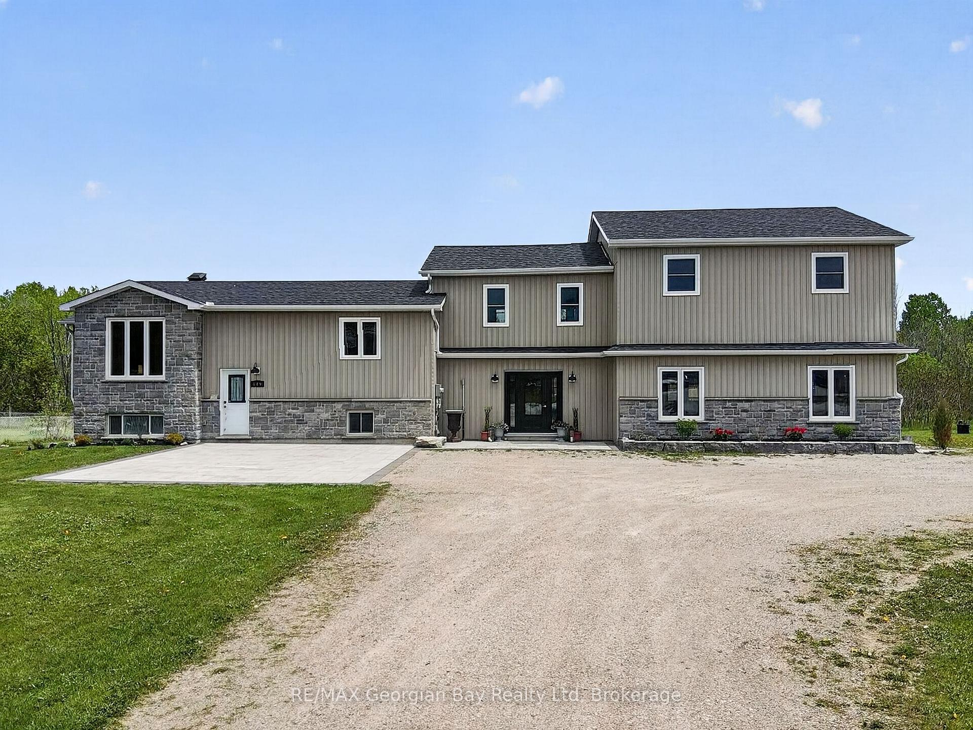 Photo 1 of 449 Park Street, Tay, Rural Tay — HOMEH