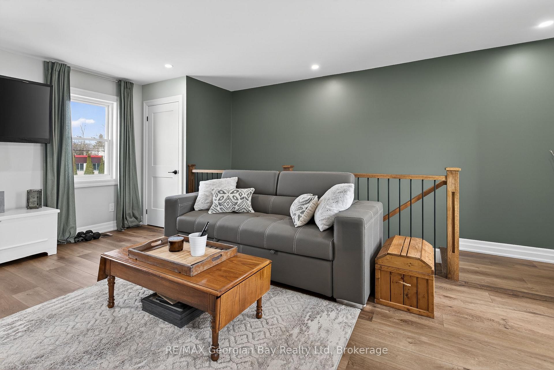 Photo 15 of 449 Park Street, Tay, Rural Tay — HOMEH