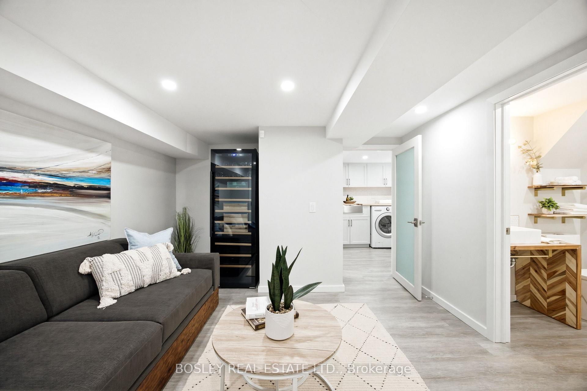 Photo 31 of 13 Aldridge Avenue, Toronto, Woodbine Corridor — HOMEH