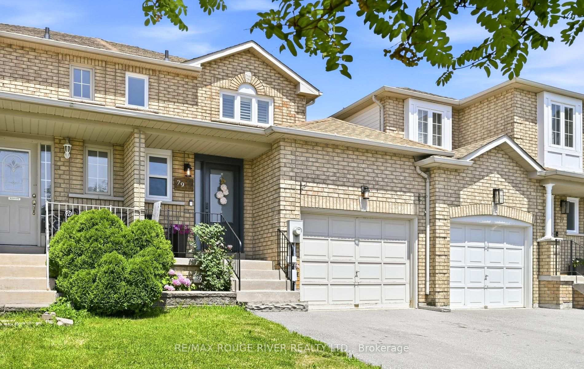 Photo 4 of 79 Somerscales Drive, Clarington, Bowmanville — HOMEH