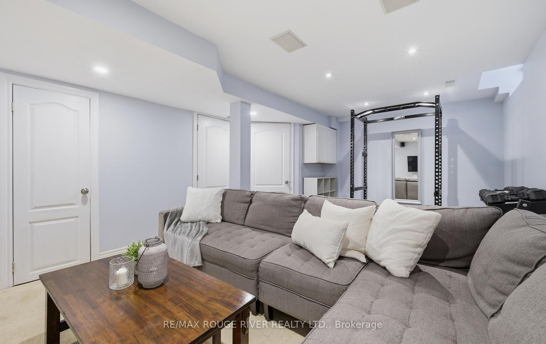 Photo 27 of 79 Somerscales Drive, Clarington, Bowmanville — HOMEH