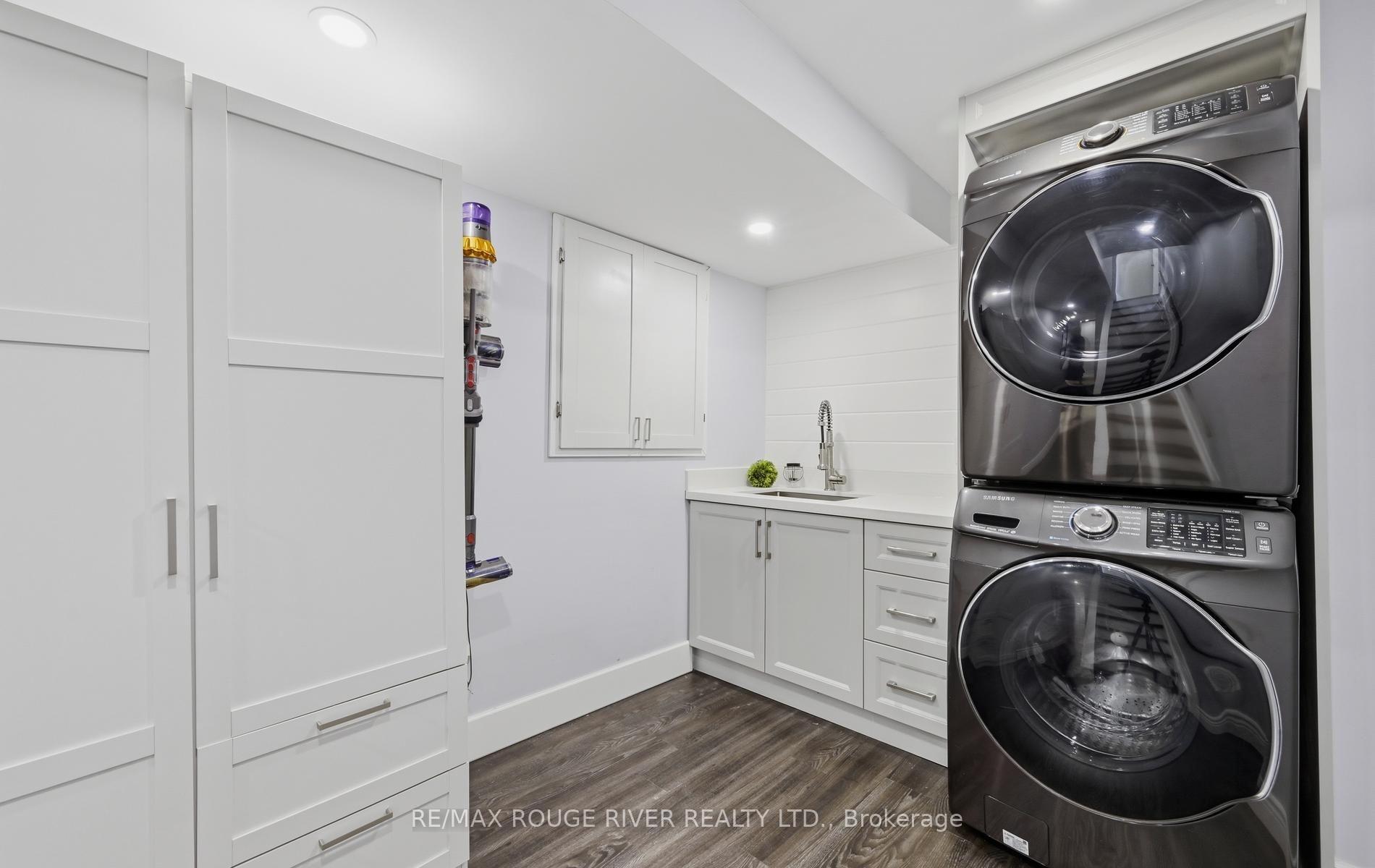 Photo 31 of 79 Somerscales Drive, Clarington, Bowmanville — HOMEH