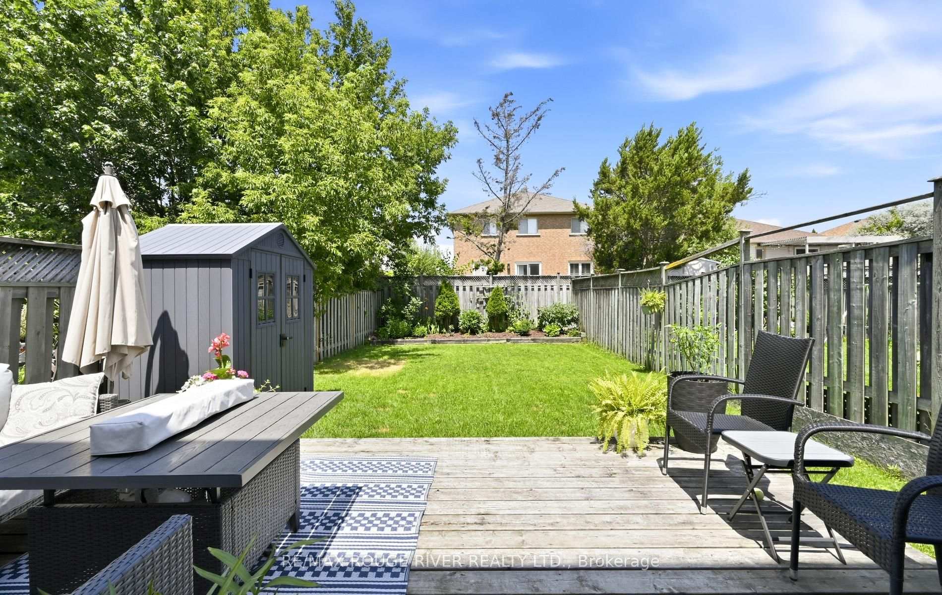 Photo 33 of 79 Somerscales Drive, Clarington, Bowmanville — HOMEH