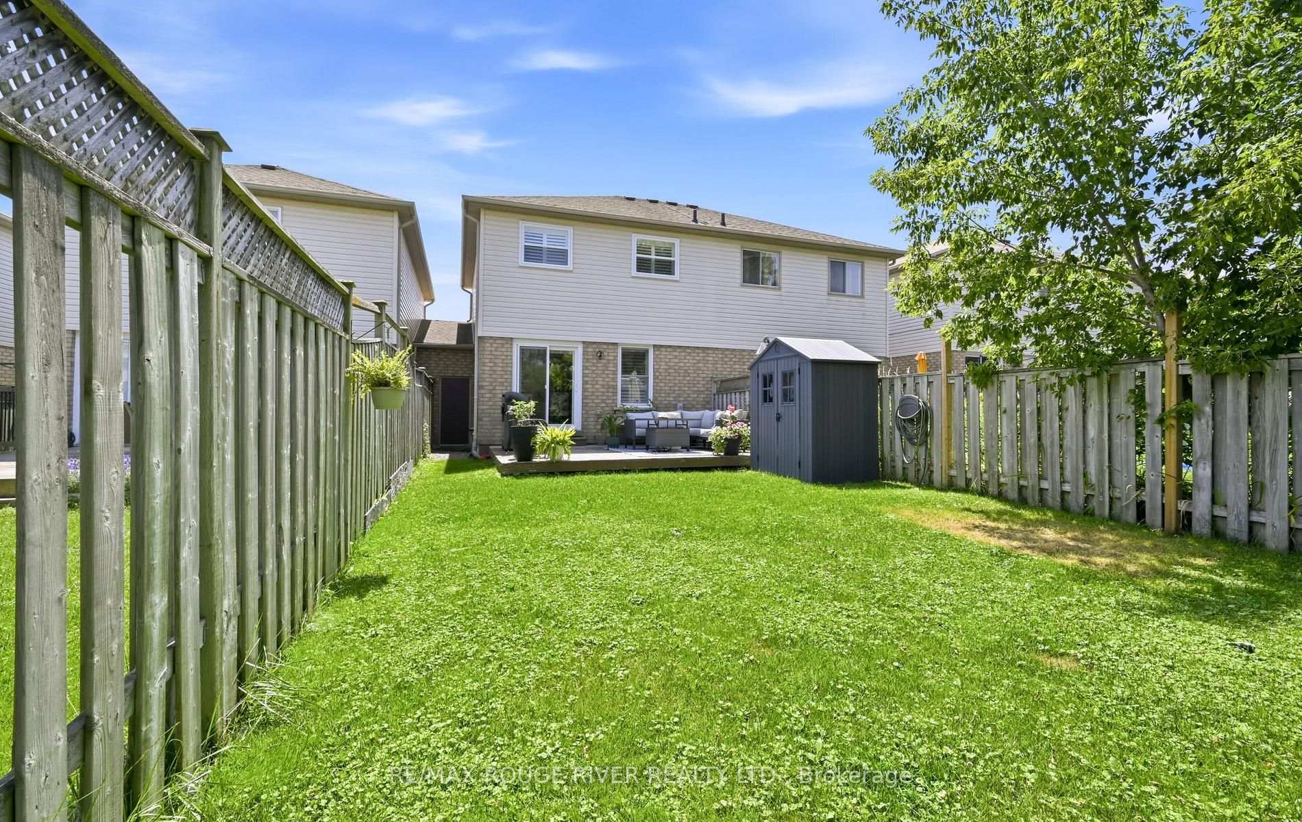 Photo 37 of 79 Somerscales Drive, Clarington, Bowmanville — HOMEH