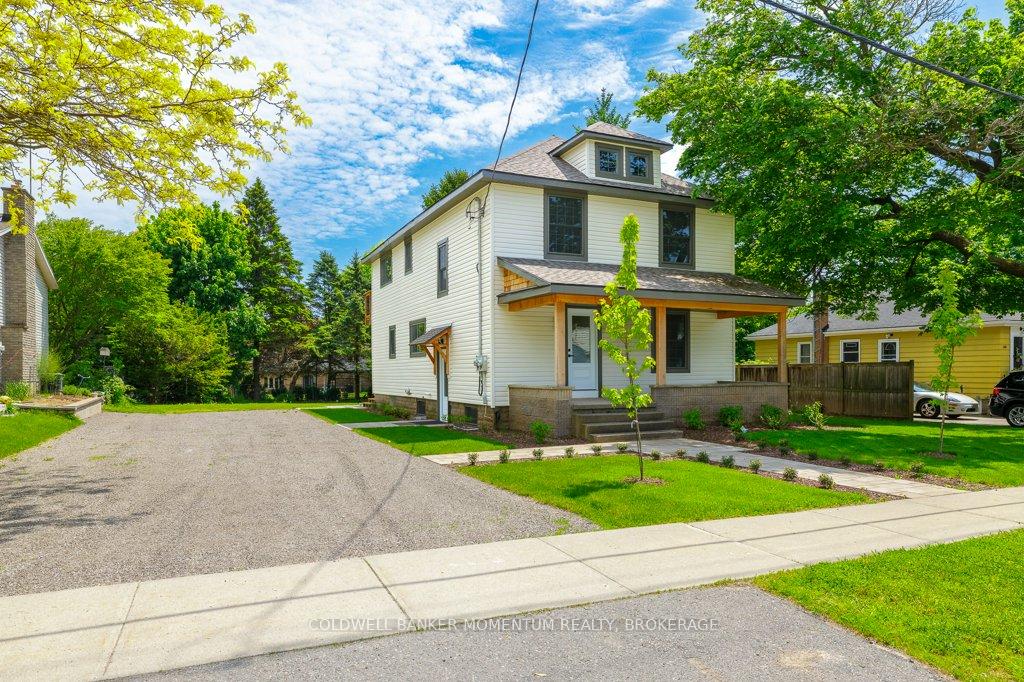 Photo 2 of 1105 Haist Street, Pelham, Fonthill — HOMEH