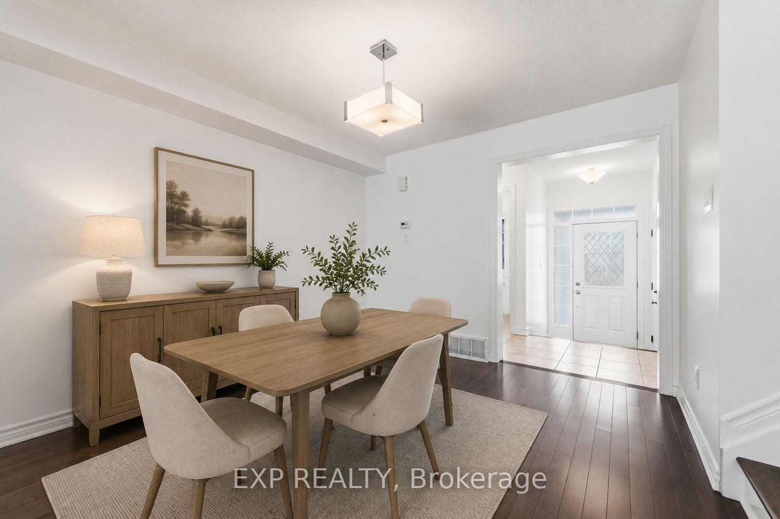 Photo 5 of 82 Buffalograss Crescent, Ottawa, Barrhaven - Half Moon Bay — HOMEH