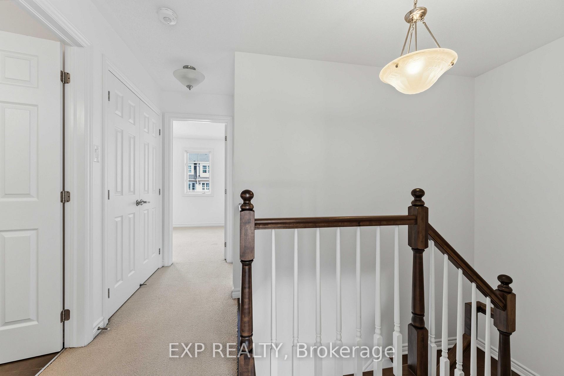 Photo 18 of 82 Buffalograss Crescent, Ottawa, Barrhaven - Half Moon Bay — HOMEH