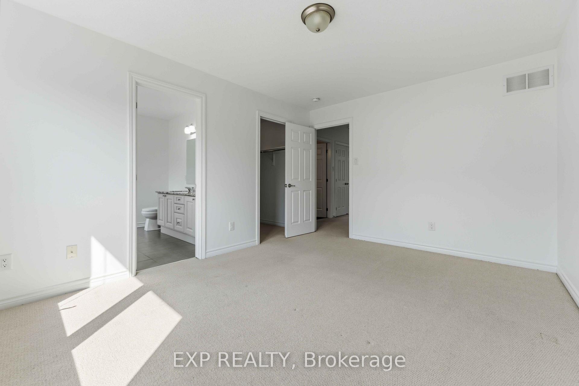 Photo 21 of 82 Buffalograss Crescent, Ottawa, Barrhaven - Half Moon Bay — HOMEH
