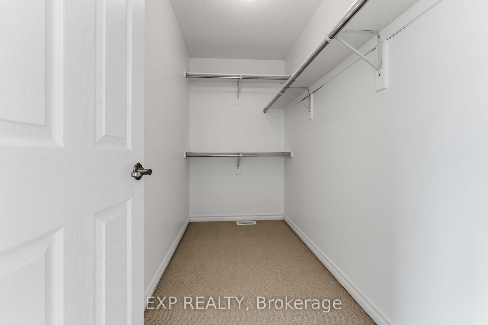 Photo 22 of 82 Buffalograss Crescent, Ottawa, Barrhaven - Half Moon Bay — HOMEH
