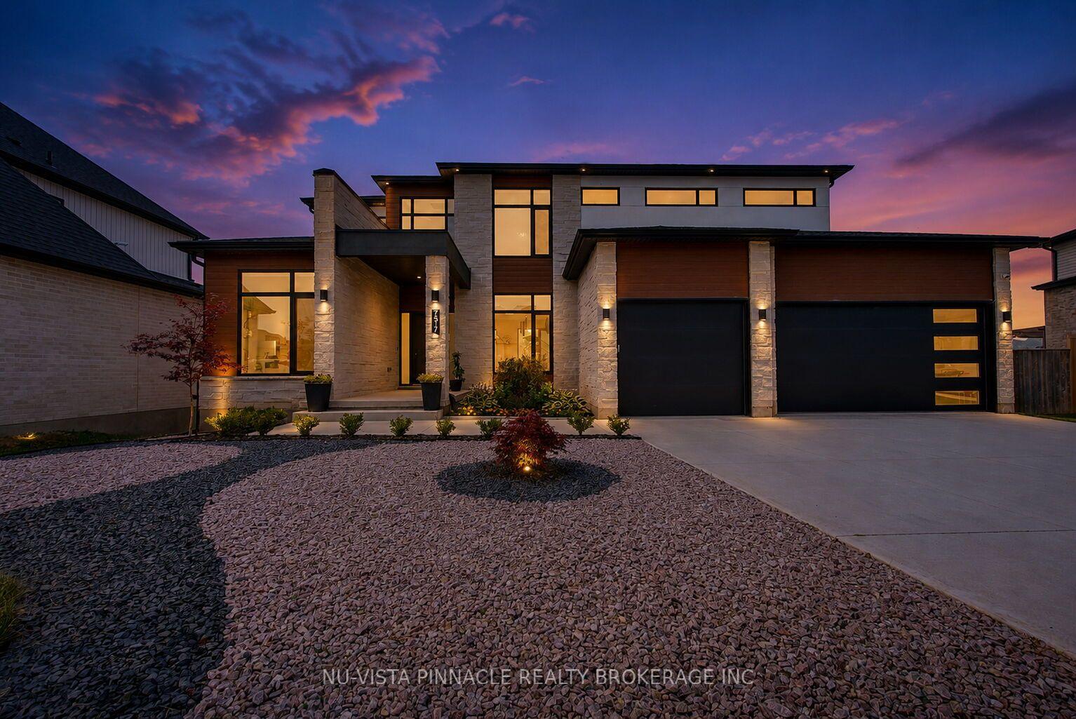 Photo 2 of 7517 Silvercreek Crescent, London, South V — HOMEH
