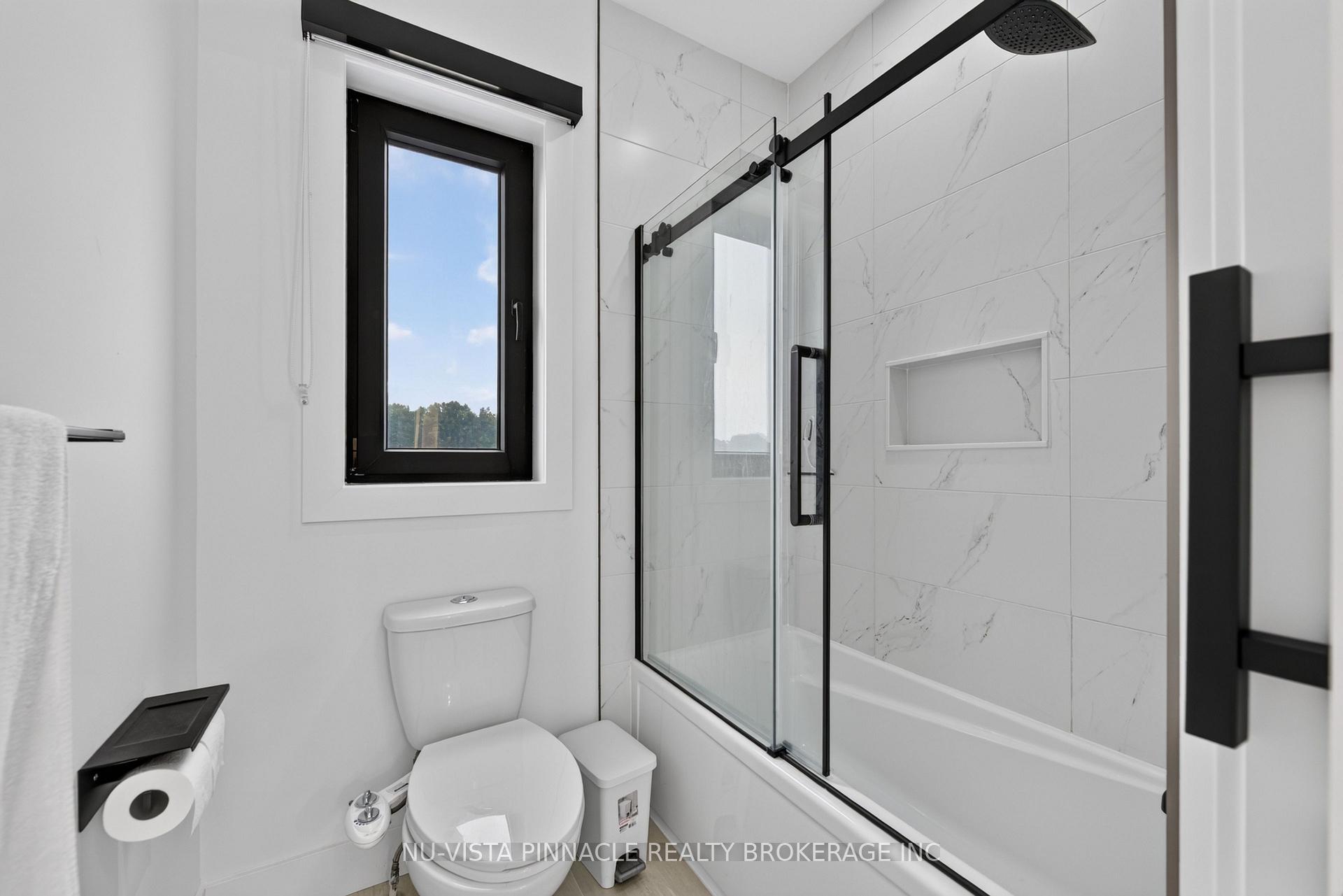 Photo 26 of 7517 Silvercreek Crescent, London, South V — HOMEH