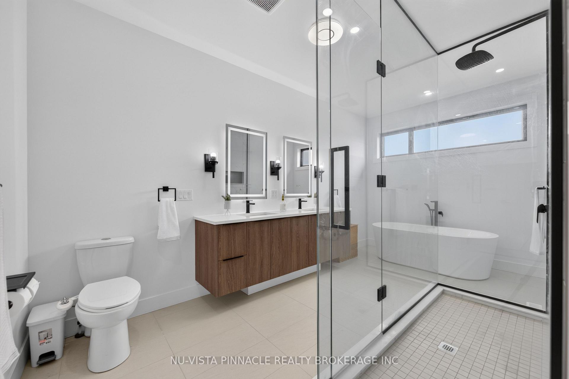 Photo 36 of 7517 Silvercreek Crescent, London, South V — HOMEH
