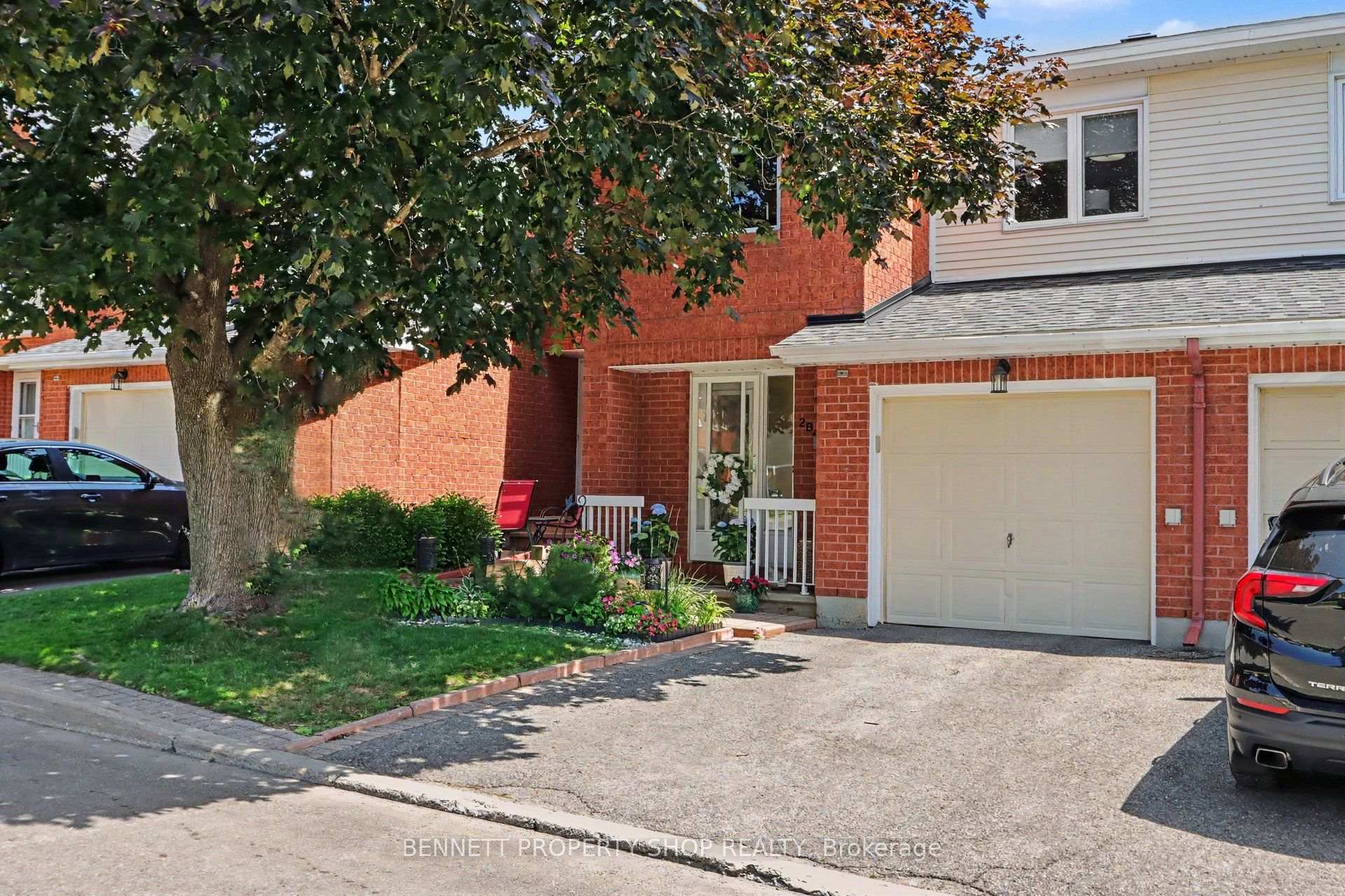 Photo of Unit B, 2 Maple Ridge Crescent