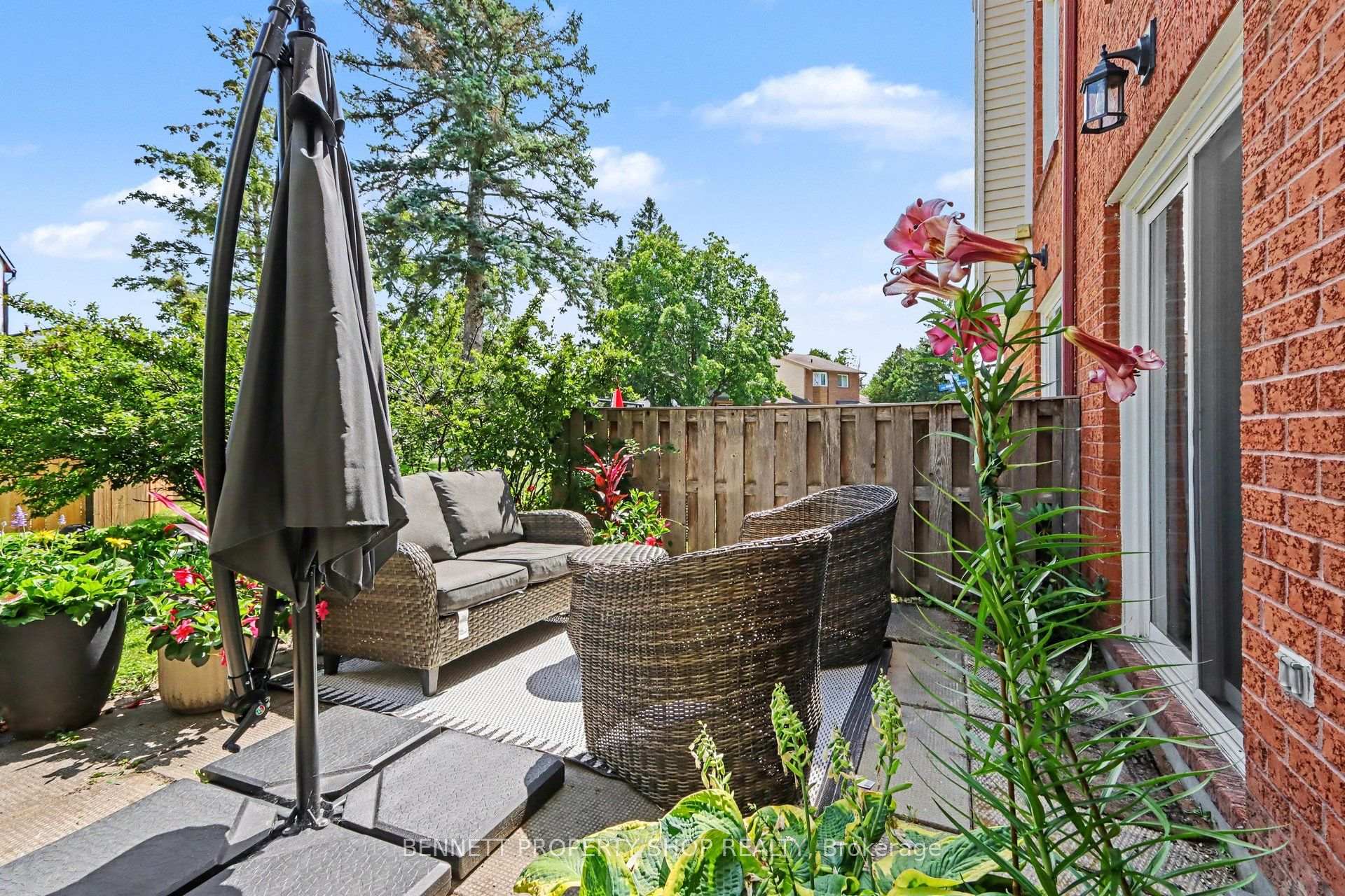 Photo 14 of Unit B, 2 Maple Ridge Crescent, Ottawa, Barrhaven - Pheasant Run — HOMEH