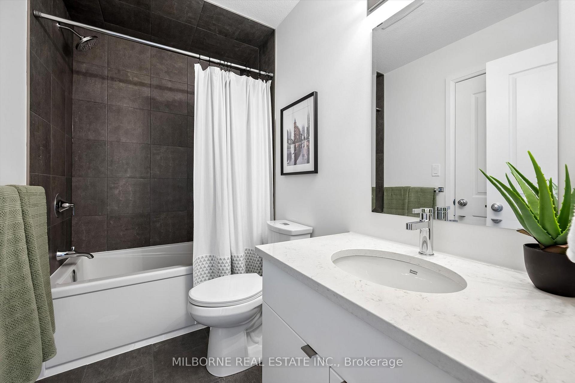Photo 31 of 34 Thatcher Drive, Guelph, Kortright East — HOMEH