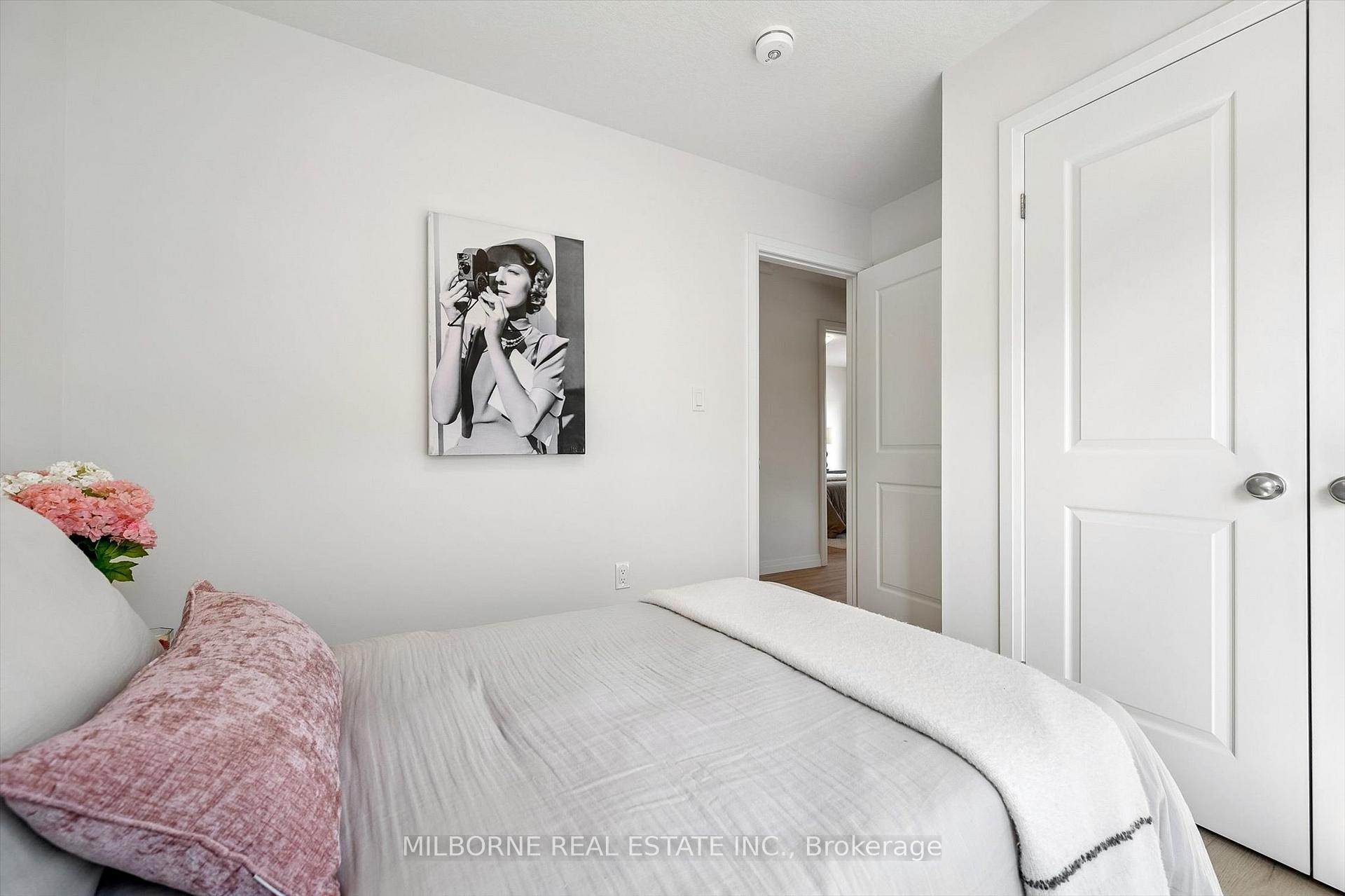 Photo 33 of 34 Thatcher Drive, Guelph, Kortright East — HOMEH