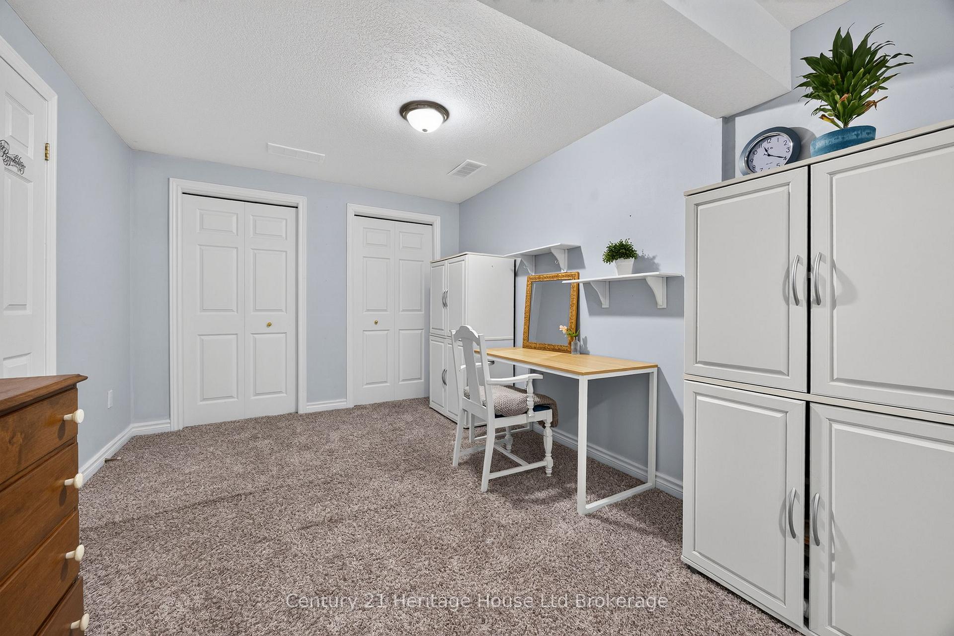 Photo 18 of 22 Hillside Road, Ingersoll, Ingersoll - North — HOMEH
