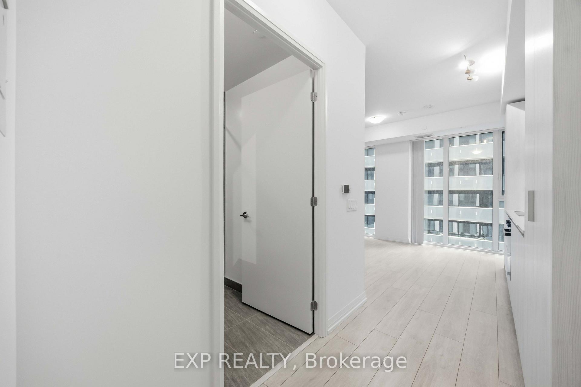 Photo 2 of Unit 1601, 400 King Street W, Toronto, Waterfront Communities — HOMEH