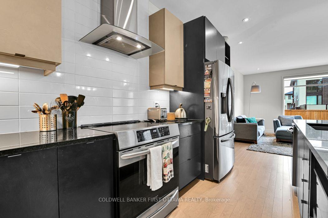 Photo 9 of 1035 Eider Street, Ottawa, Riverside South/Gloucester Glen — HOMEH