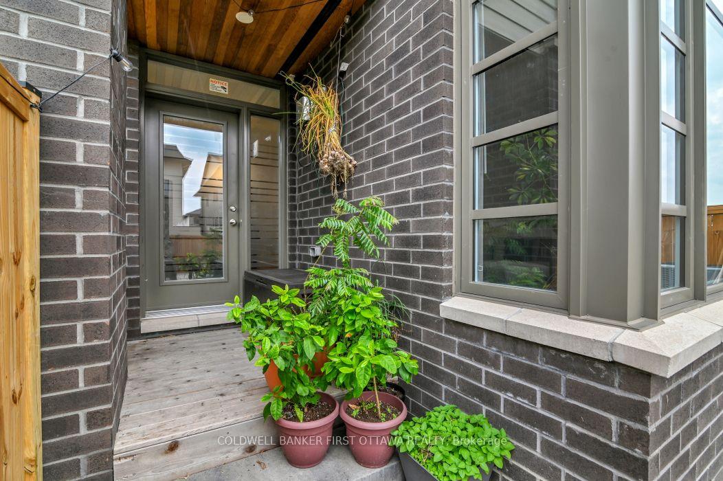 Photo 32 of 1035 Eider Street, Ottawa, Riverside South/Gloucester Glen — HOMEH