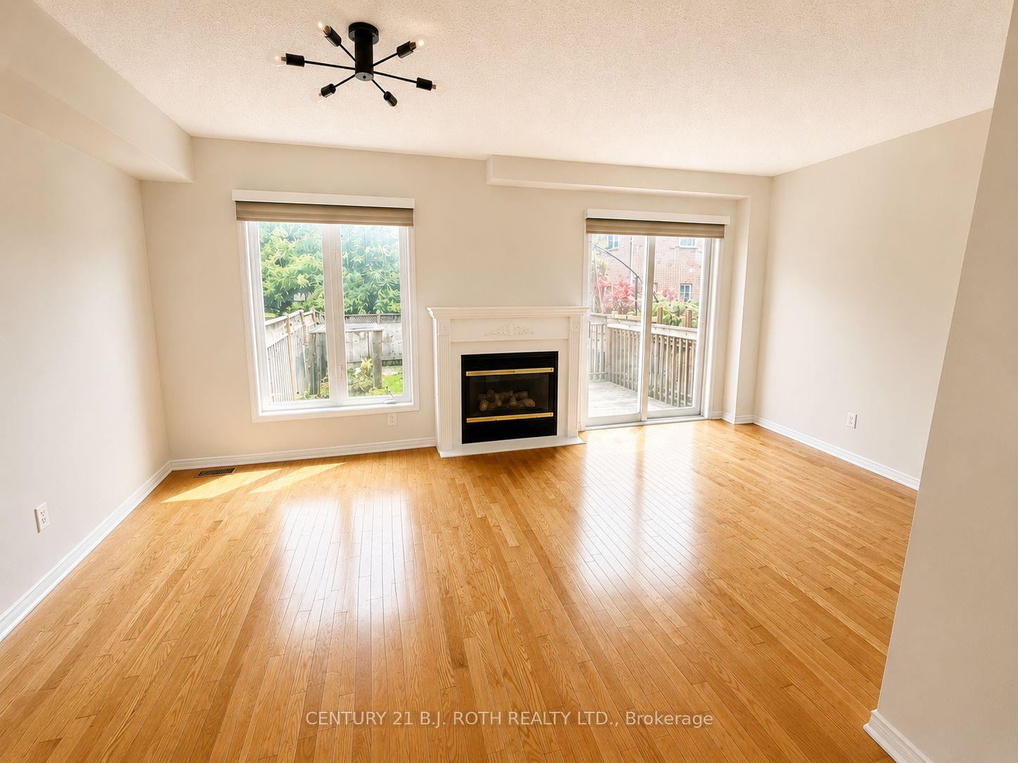 Photo 6 of Unit 66, 66 Sprucedale Way, Whitby, Pringle Creek — HOMEH