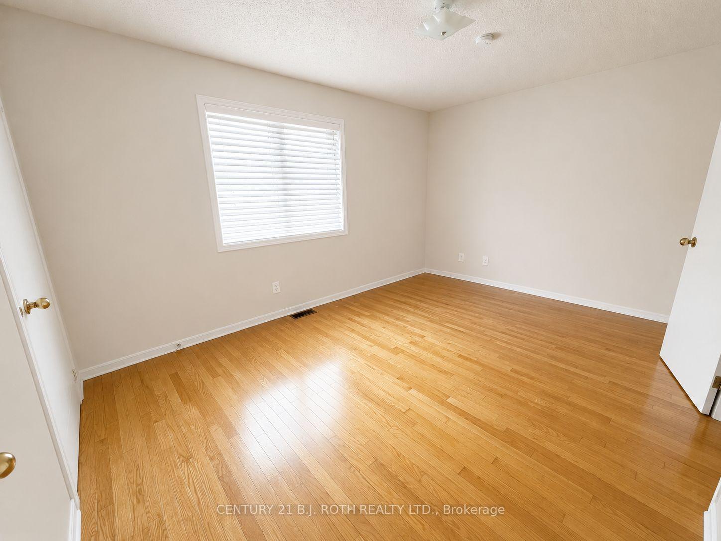 Photo 10 of Unit 66, 66 Sprucedale Way, Whitby, Pringle Creek — HOMEH