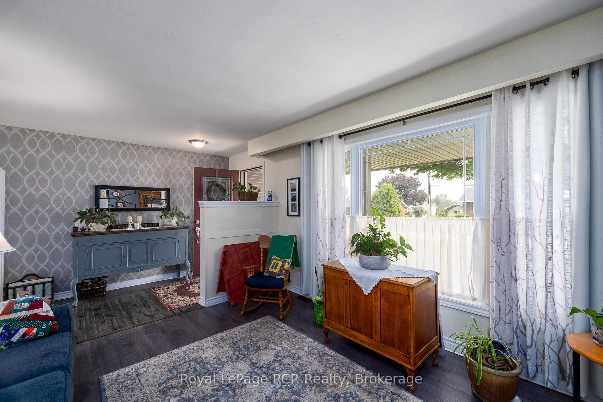 Photo 5 of 67 Cambrai Road, Grey Highlands — HOMEH