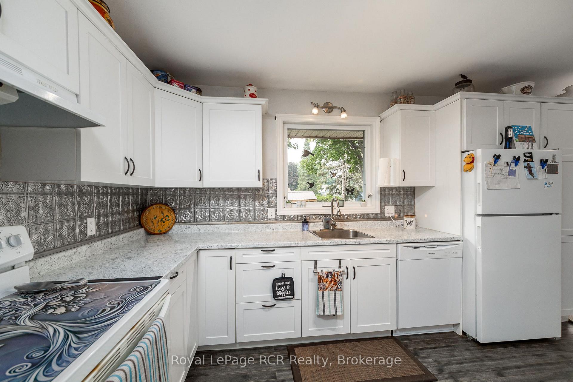Photo 11 of 67 Cambrai Road, Grey Highlands — HOMEH