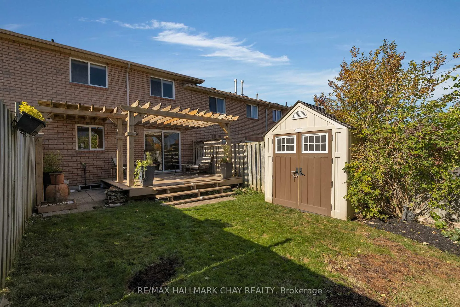 Photo 29 of 9 Caribou Court, Barrie, Holly — HOMEH