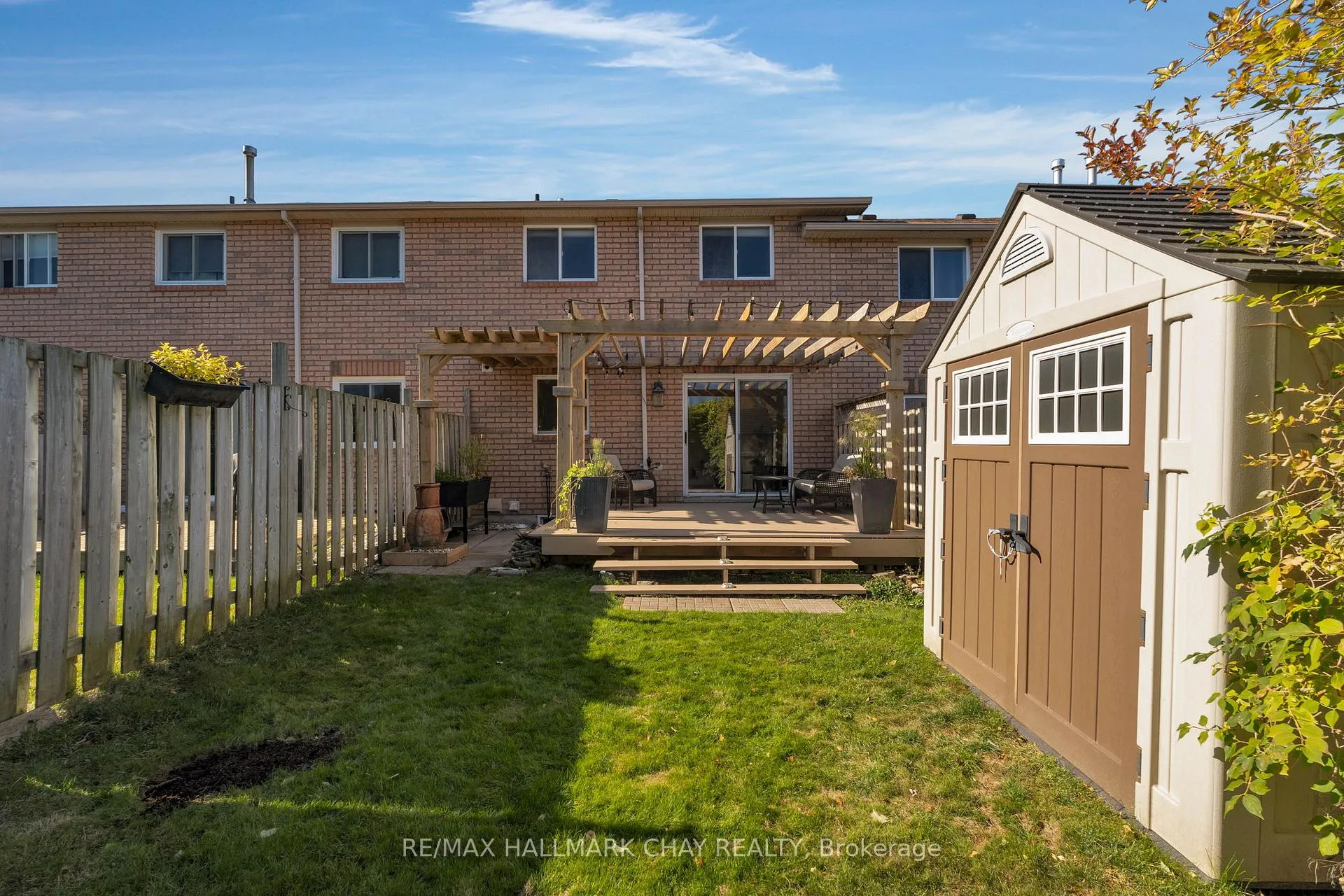 Photo 30 of 9 Caribou Court, Barrie, Holly — HOMEH