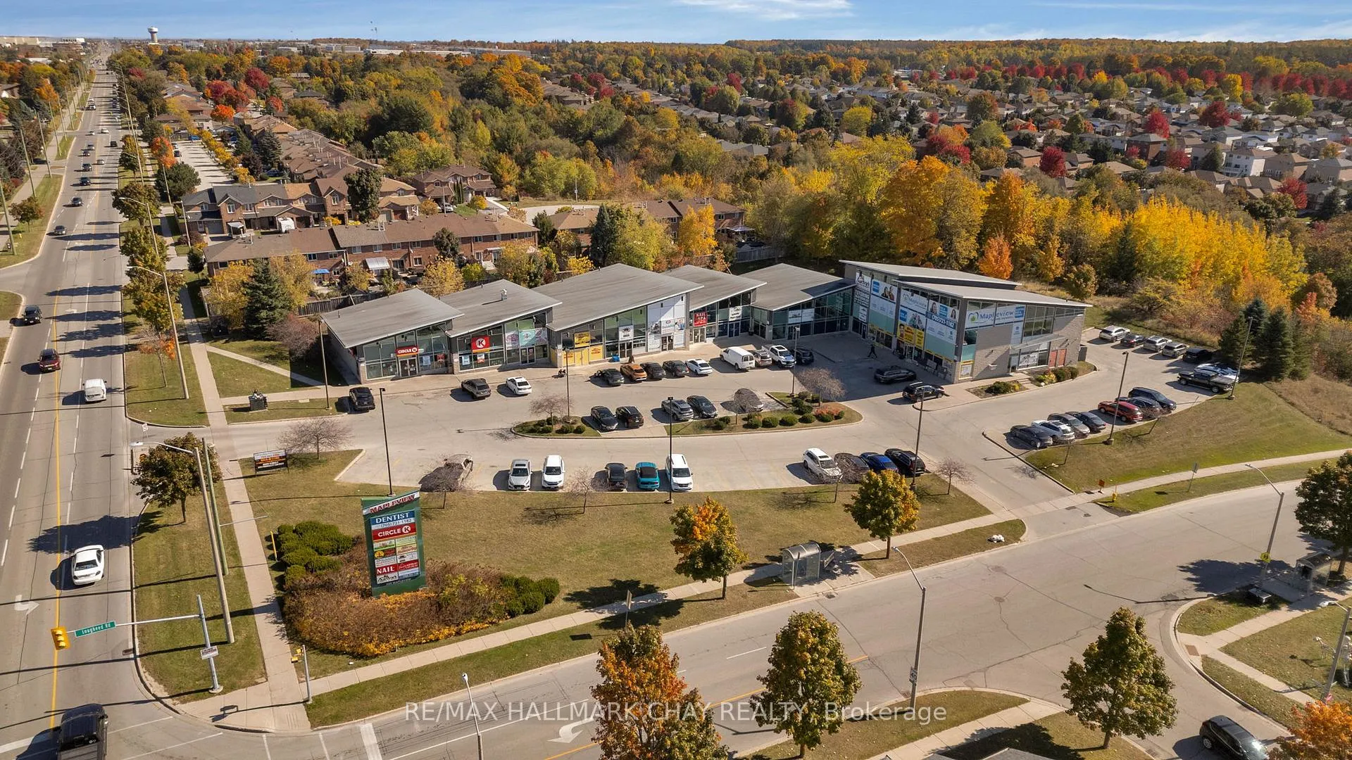Photo 34 of 9 Caribou Court, Barrie, Holly — HOMEH