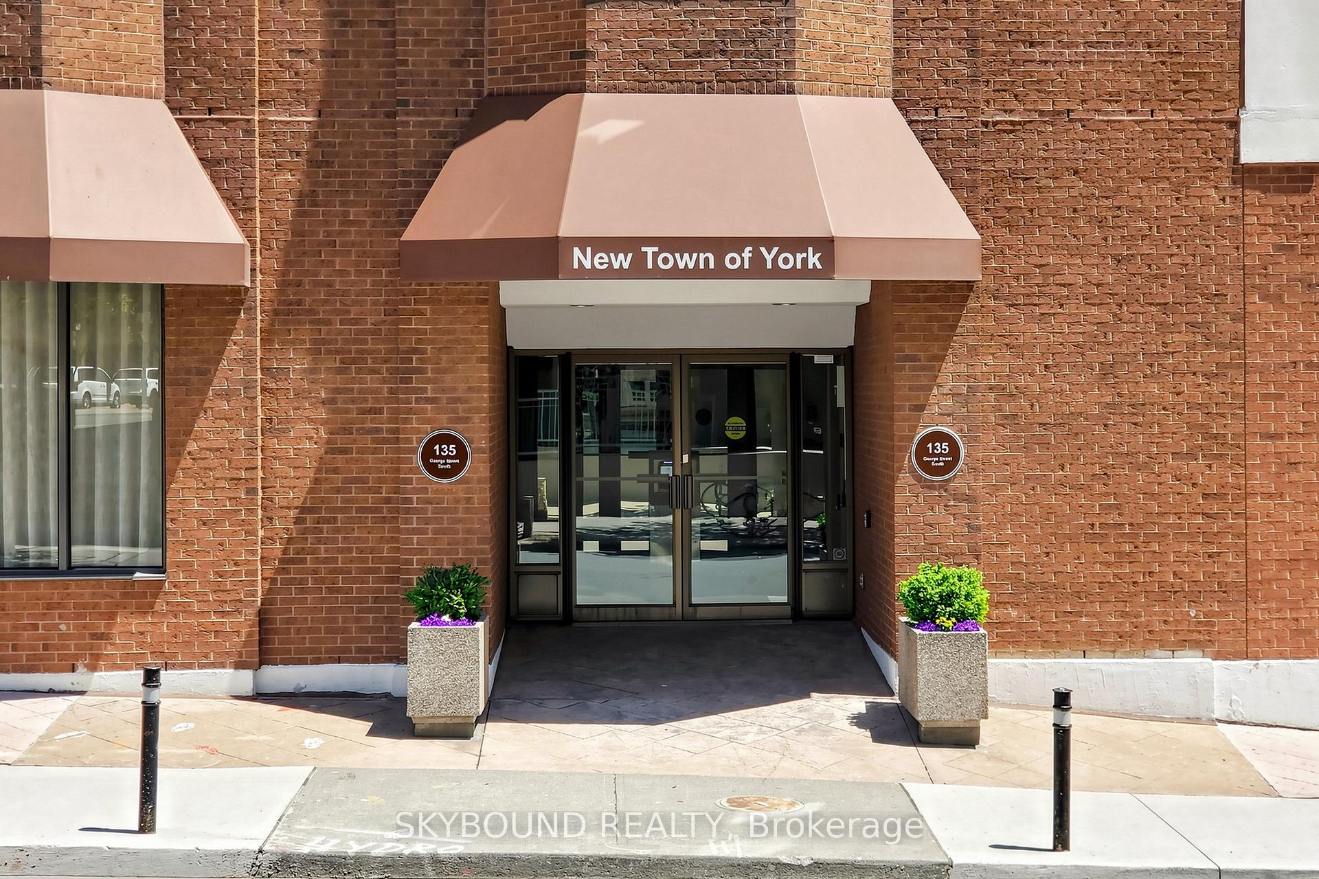 Photo 3 of Unit 401, 135 George Street S, Toronto, Waterfront Communities — HOMEH