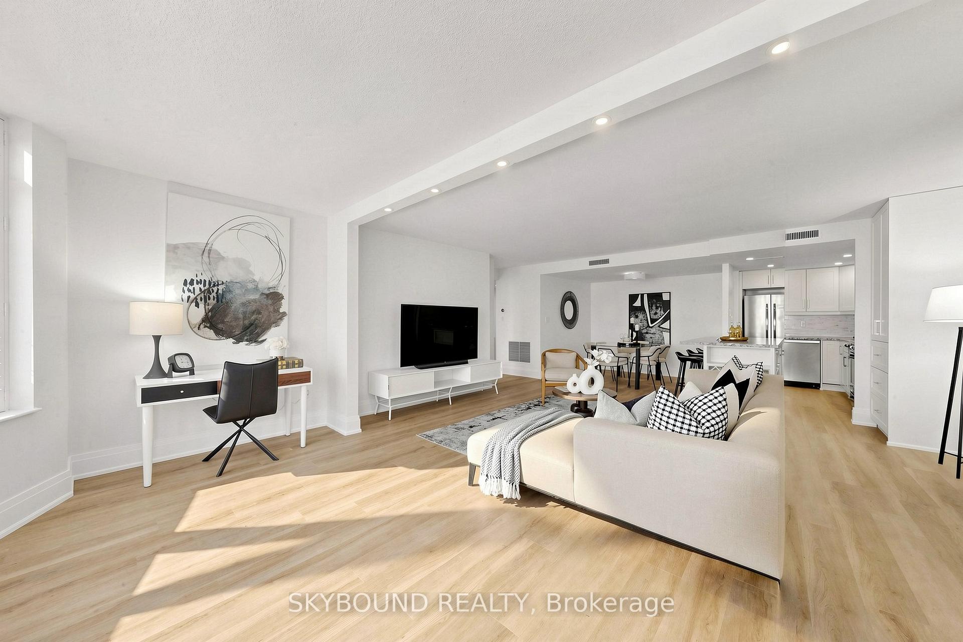 Photo 11 of Unit 401, 135 George Street S, Toronto, Waterfront Communities — HOMEH