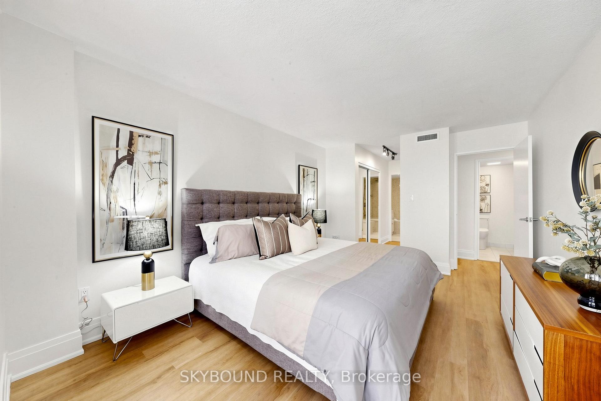 Photo 28 of Unit 401, 135 George Street S, Toronto, Waterfront Communities — HOMEH